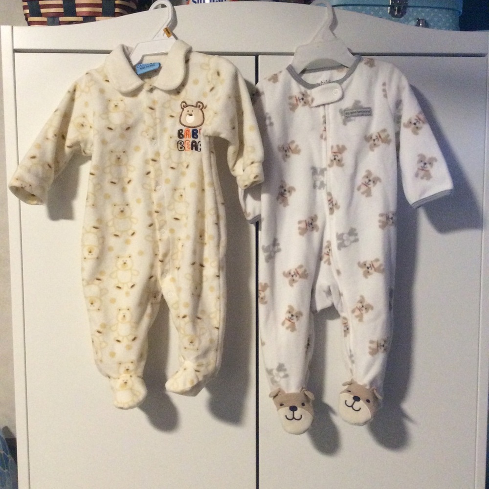 💜 4/$16 INFANT SET OF TWO FOOTED PAJAMAS